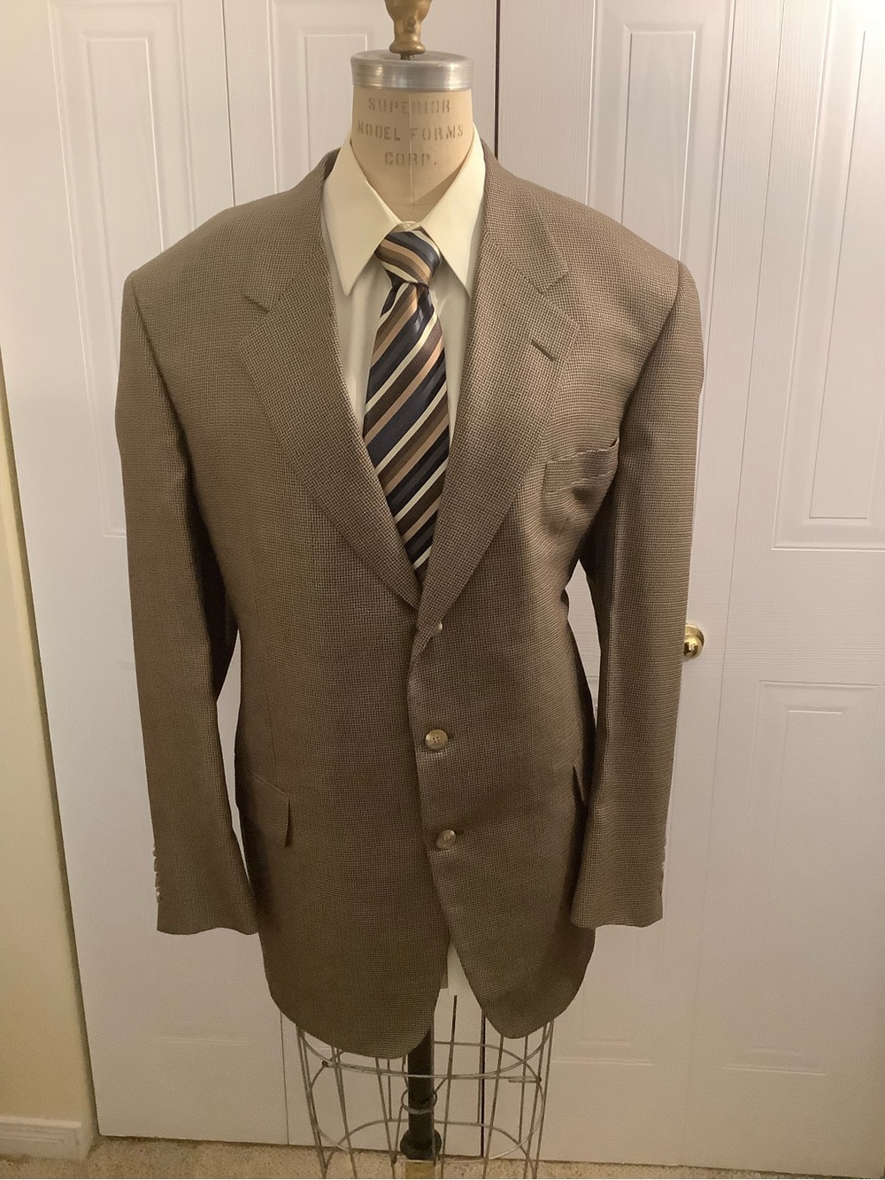 Men's Classic Silk Mix Taupe Blazer Harry Rosen JP Tilford Samuelsohn